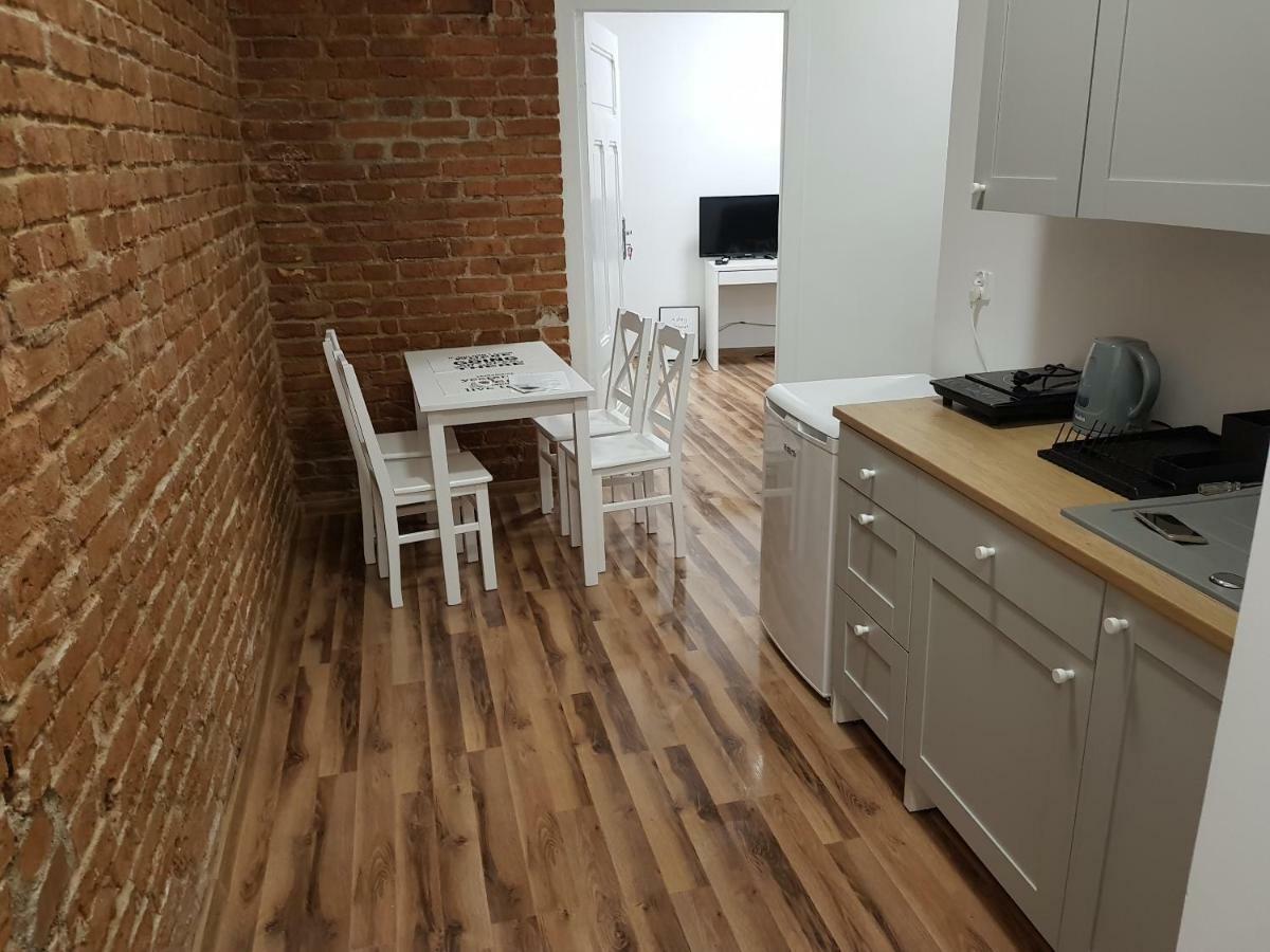 Apartament Nr 15 - 2 Pokoje Z Prywatnymi Lazienkami Centrum Poznan Poznań Exterior foto